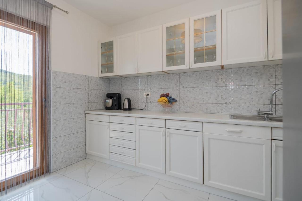 Holiday Home Tone, Makarska - Drum Exterior photo
